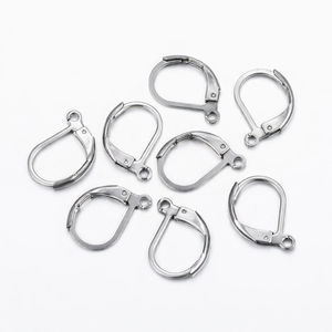 Bigle zamknięte okrągłe Stal Chirurgiczna 16x10.5mm