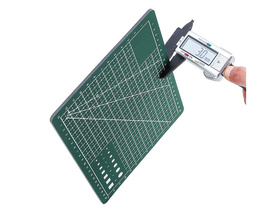 Mata do cięcia samogojąca format A5 modelarska podkładka z miarką techniczną 15x22cm 1szt
