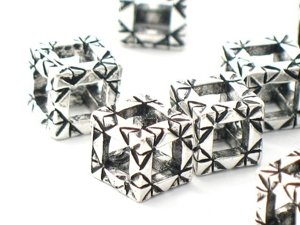 Beads do Rzemienia Cube Platyna 9x9mm 1szt